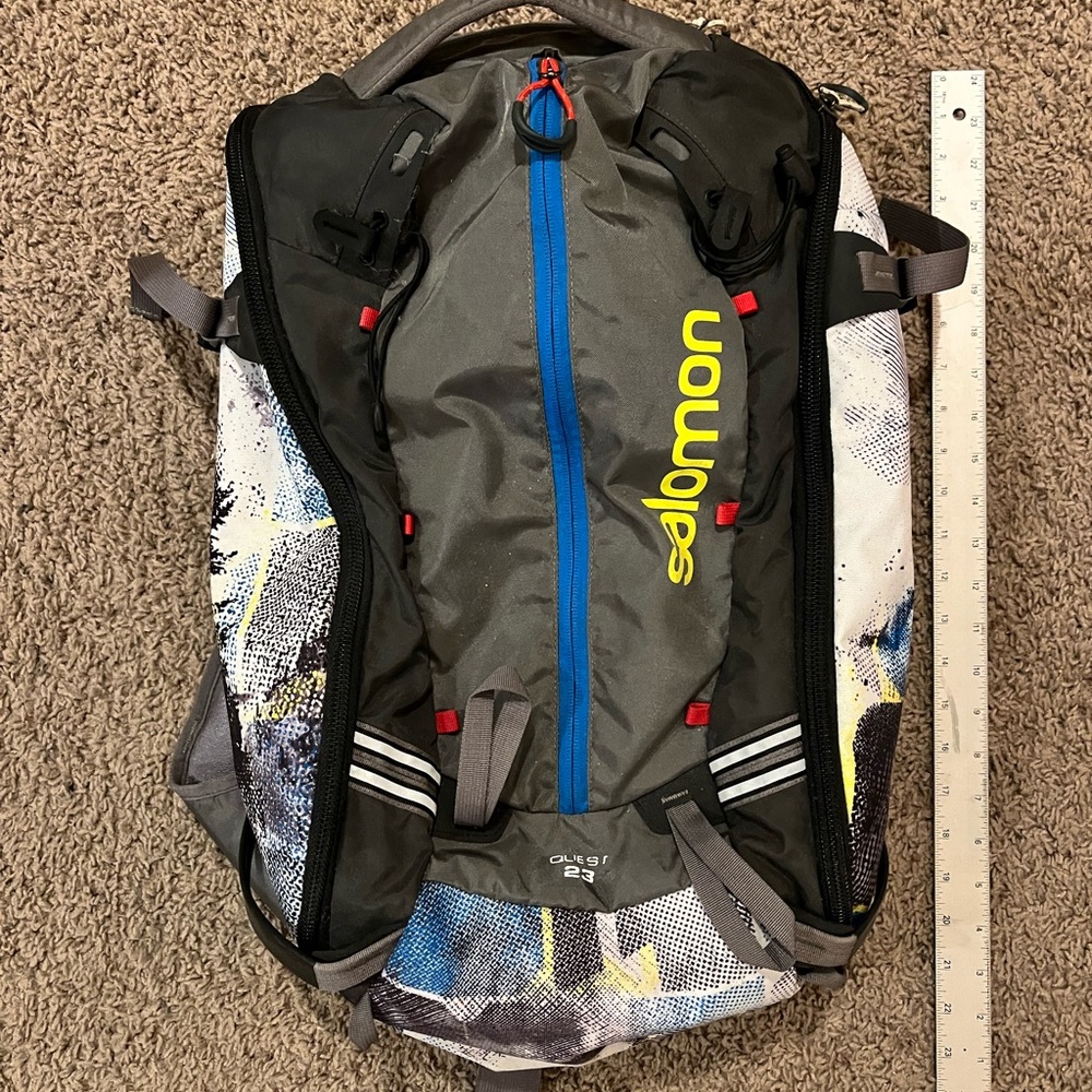 Salomon Quest 23 Ski Snowboard Backpack